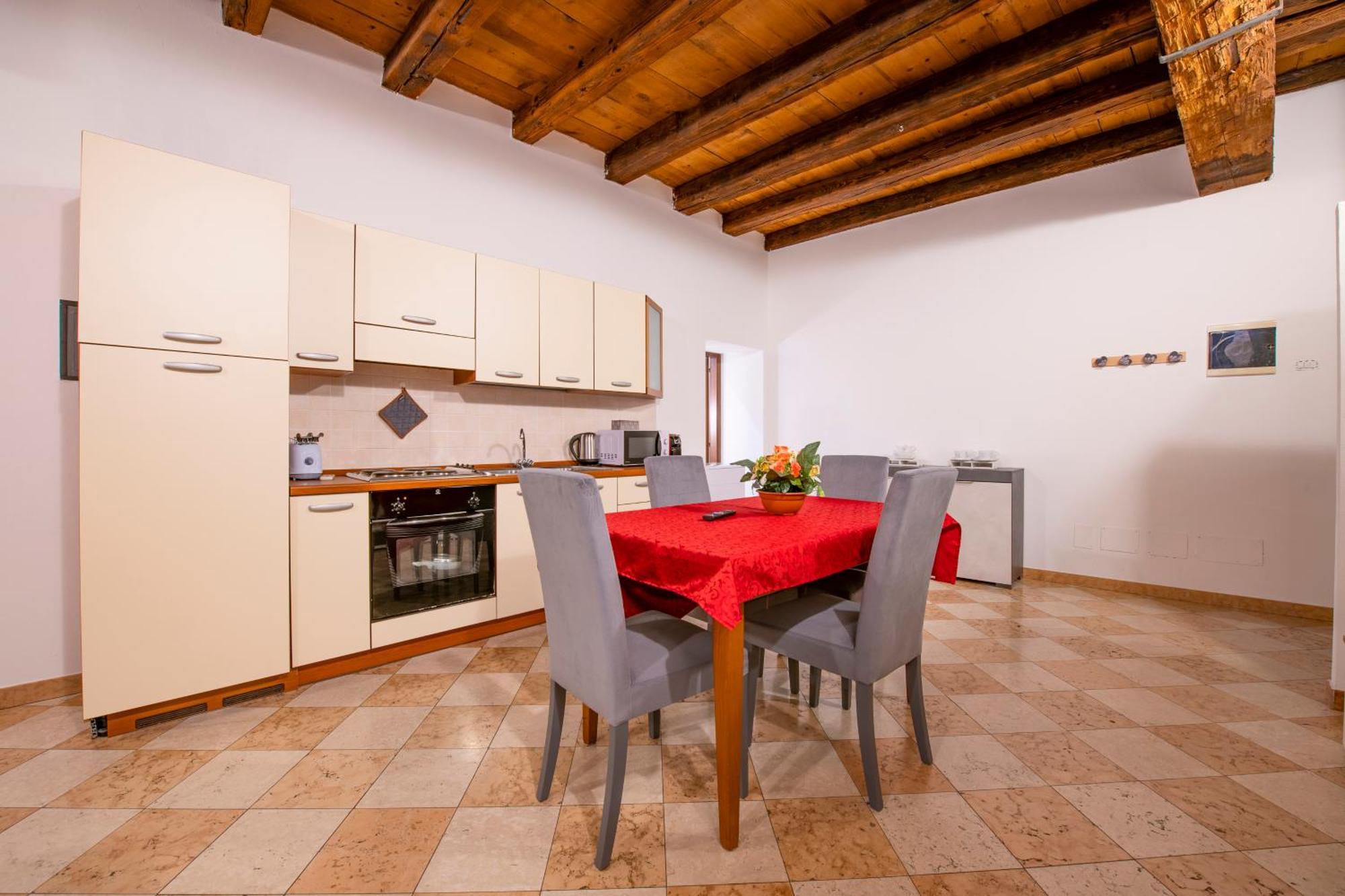 Arena Suite Mazzini ורונה מראה חיצוני תמונה